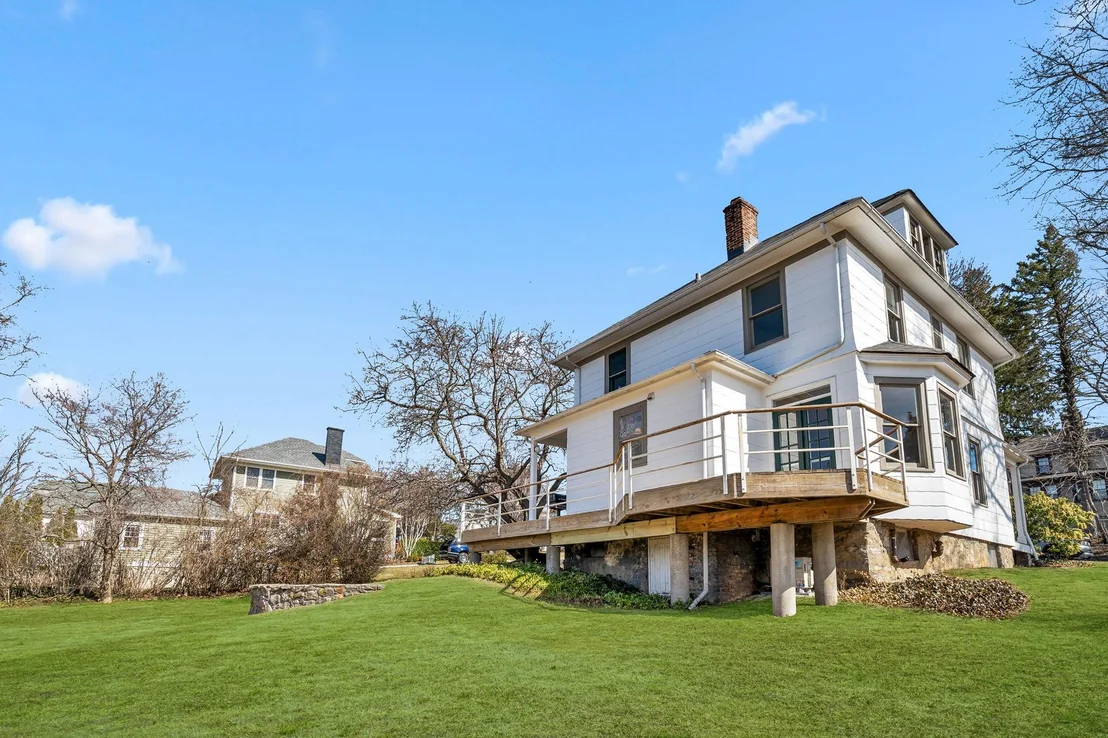Photo of 27 Waverly Place