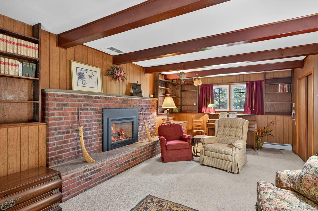Photo of 111 Tillson Lake Road