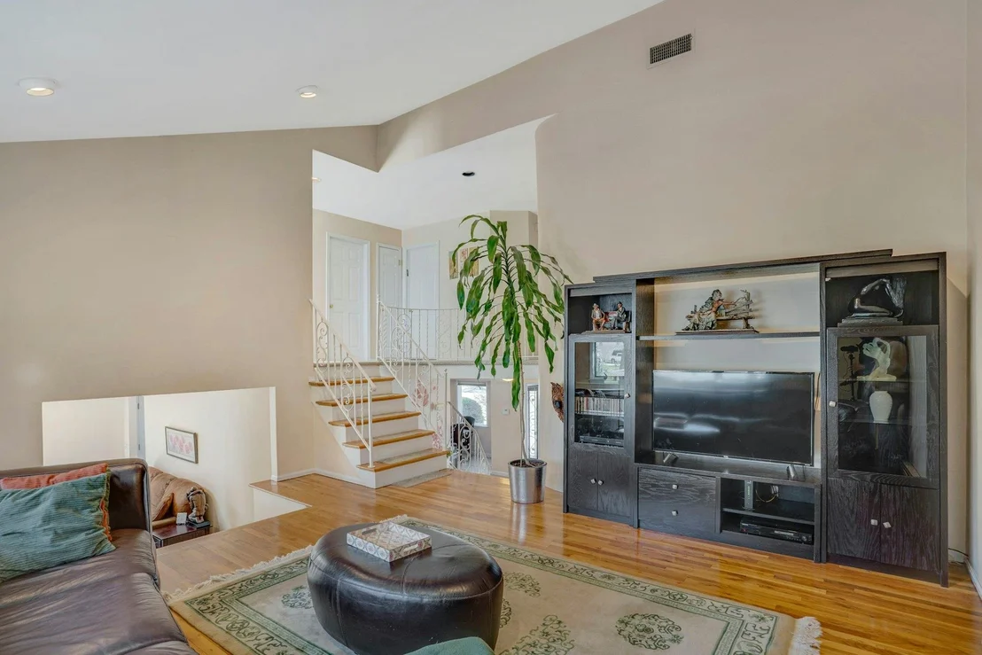 Photo of 16 Glenmere Lane