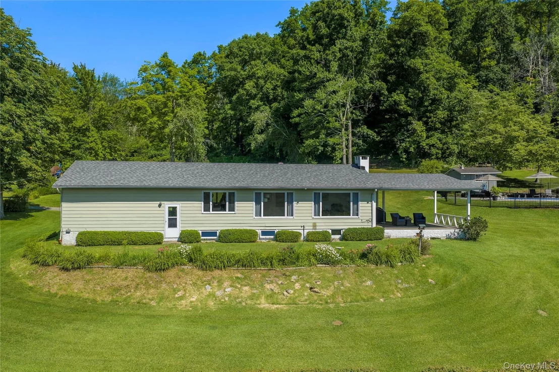 Photo of 21 Overlook Drive