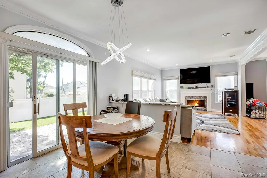 Photo of 11 Raphael Boulevard