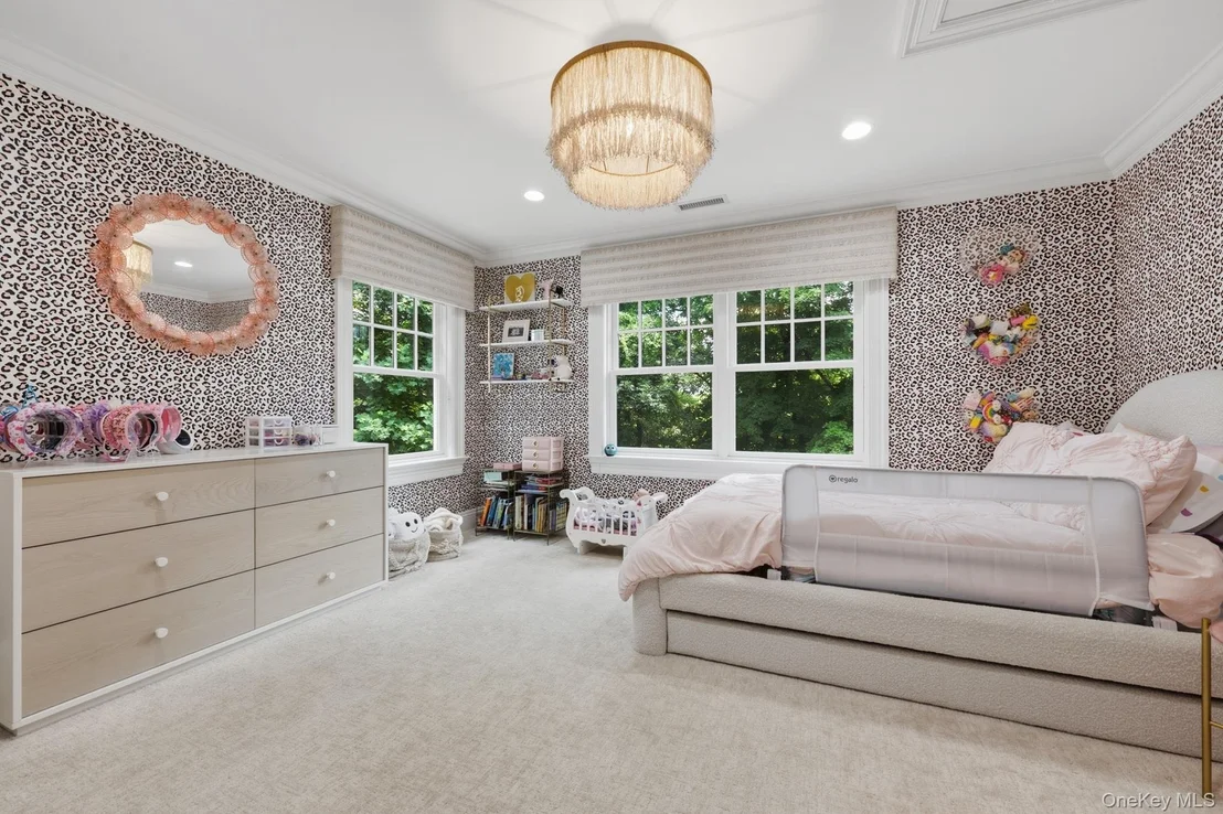 Photo of 11 Long Pond Road
