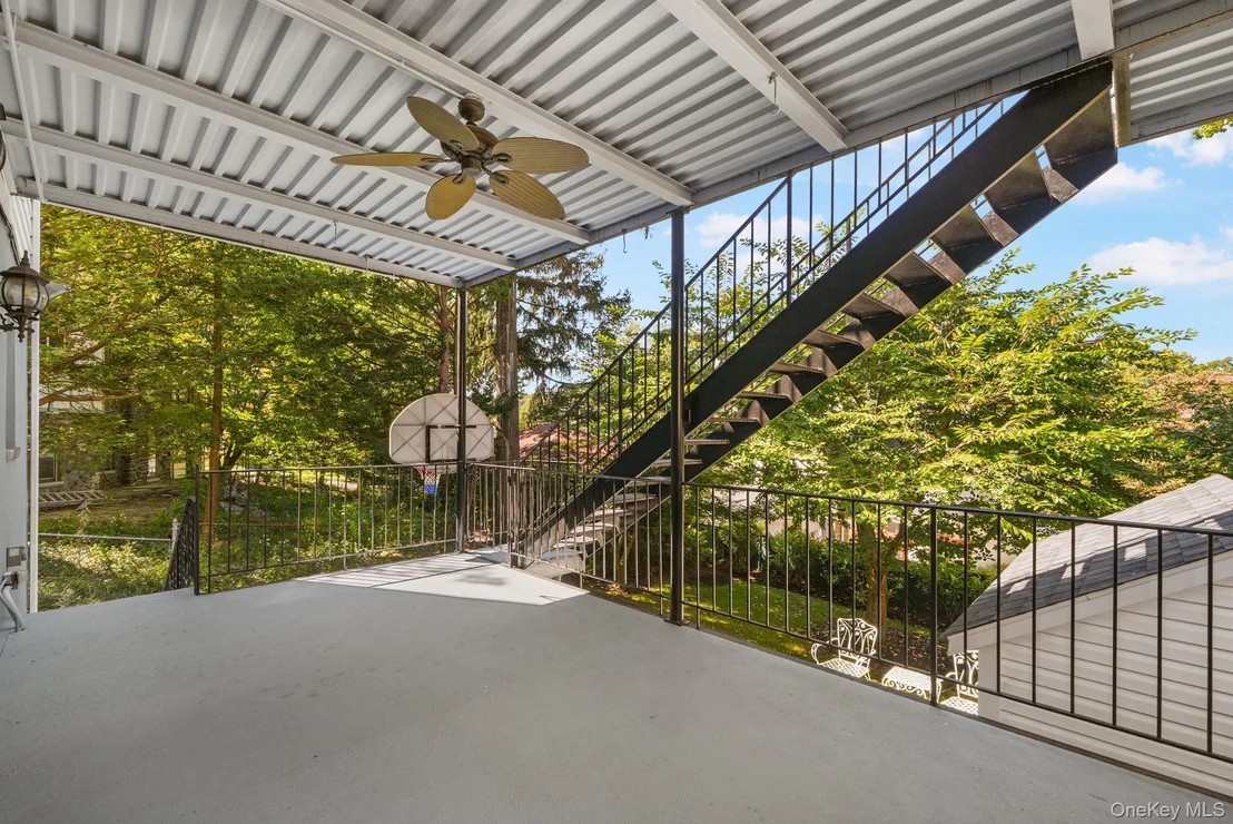 Photo of 29 Chatfield Road