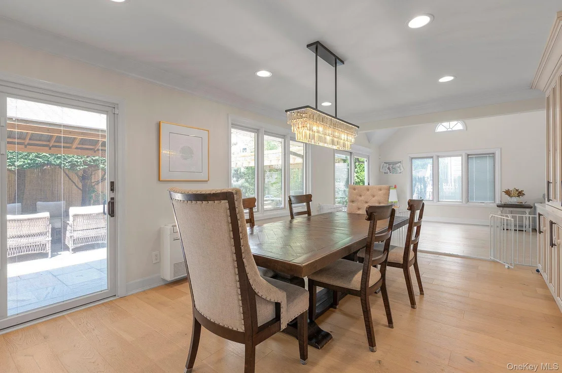 Photo of 33 Nancy Boulevard