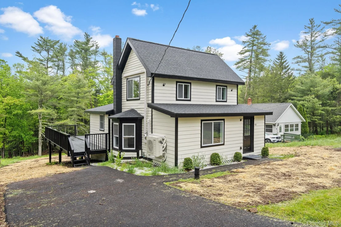 Photo of 43 Highland Lake Road