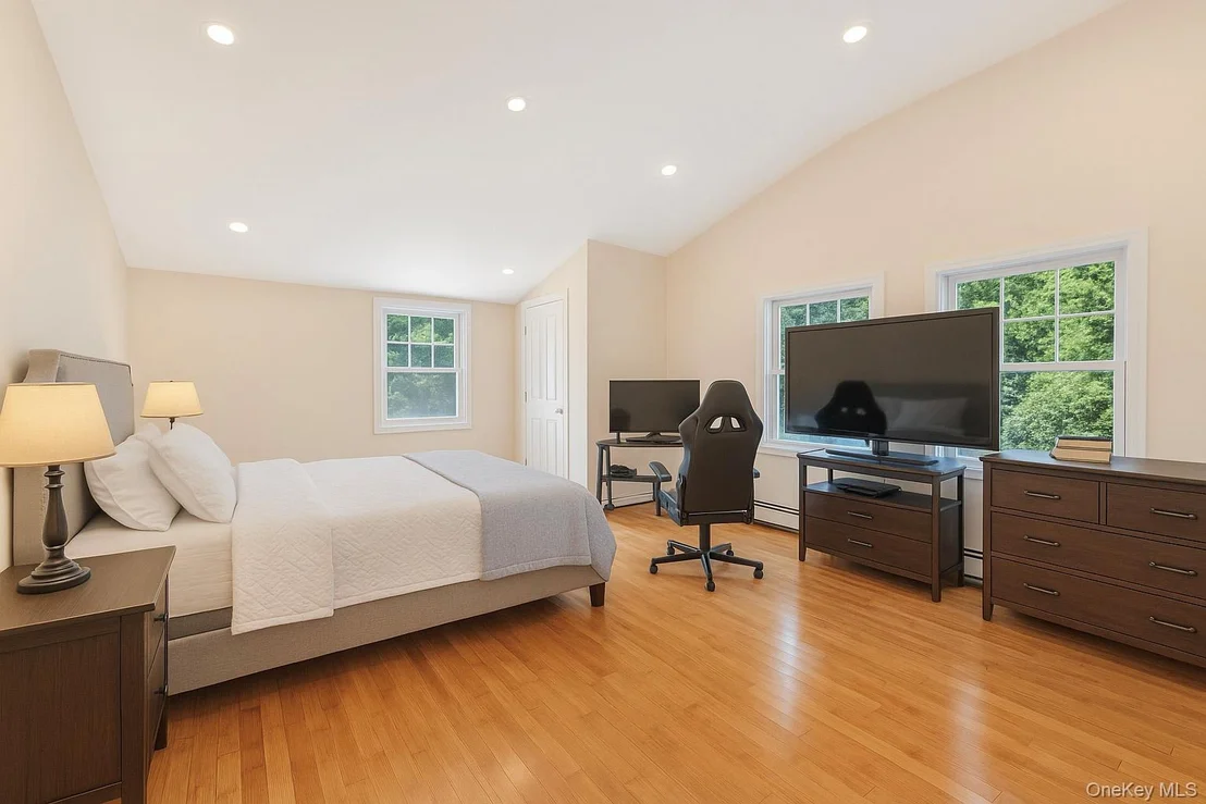 Photo of 397 Concord Road
