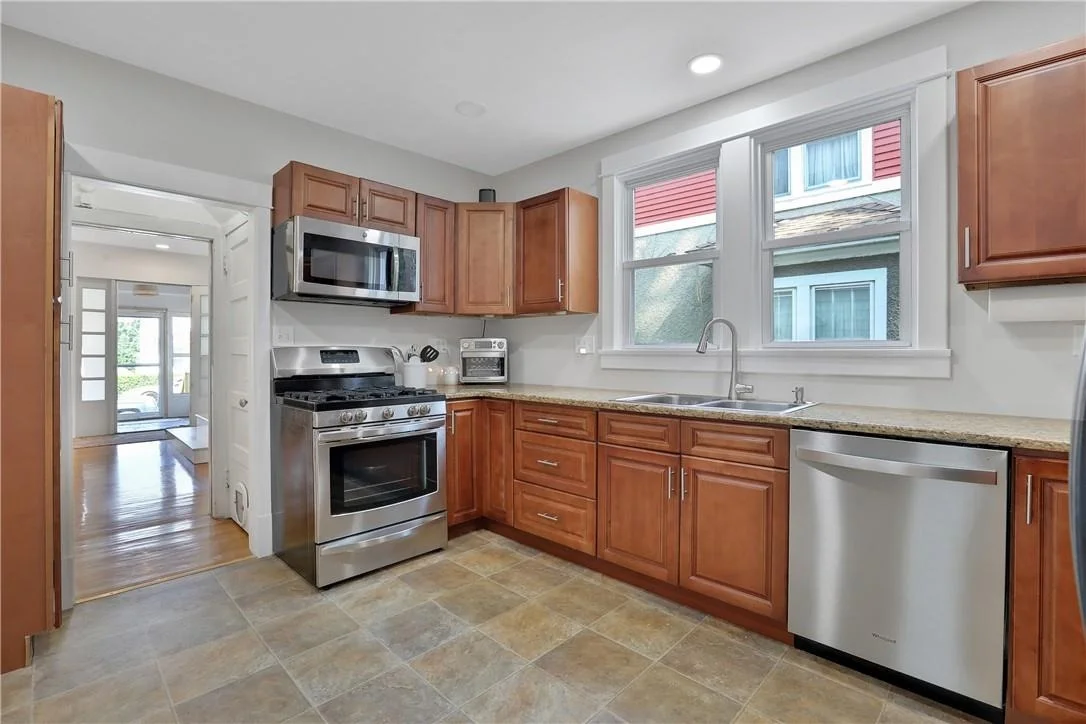 Photo of 40 Townsend Avenue