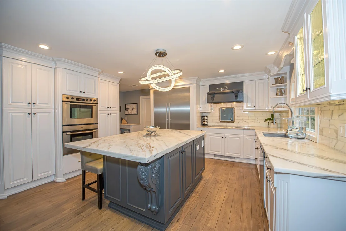 Photo of 205 Laurel Lane