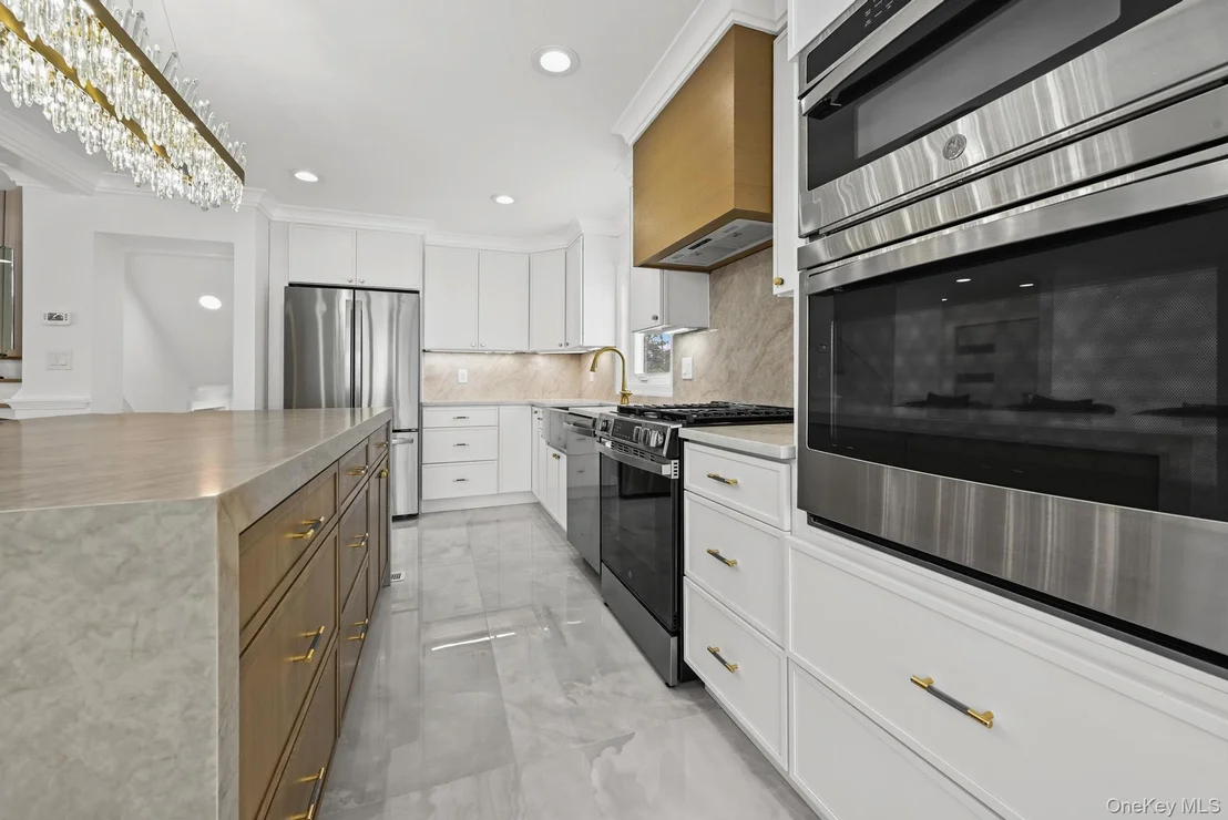 Photo of 2292 Vassar Place
