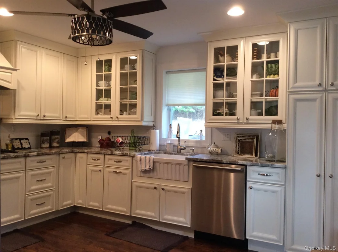 Photo of 107 Pine Hill Road