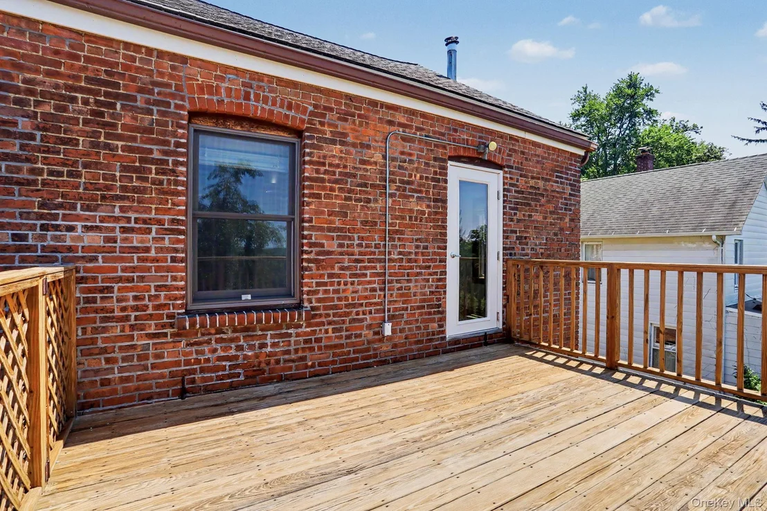 Photo of 33 Cedar Lane
