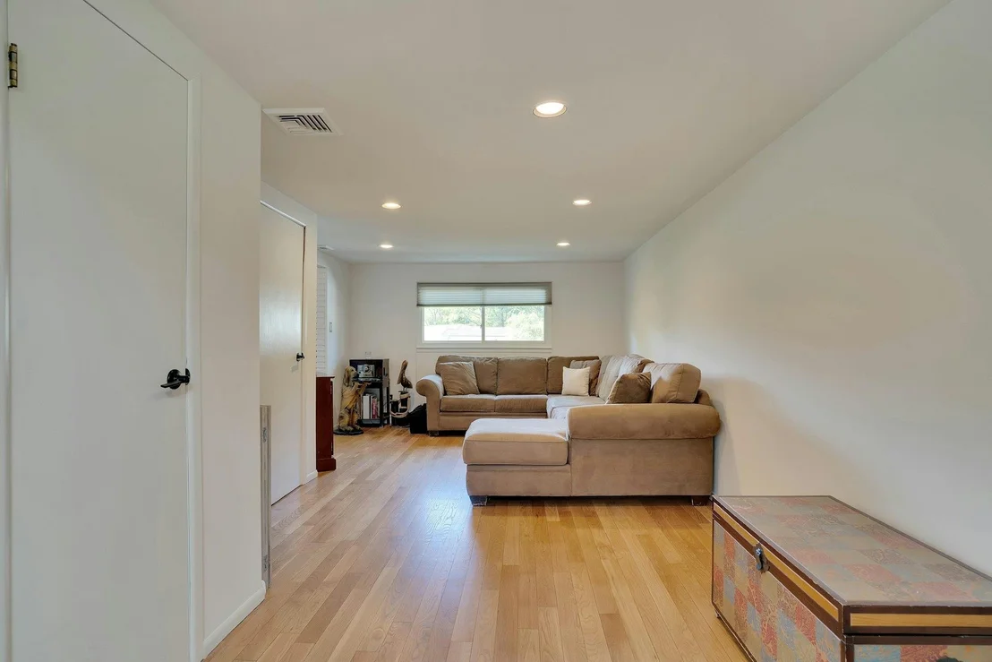Photo of 24 Harvard Lane