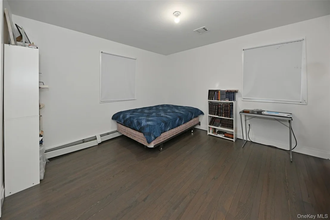 Photo of 7 Charlotte Drive