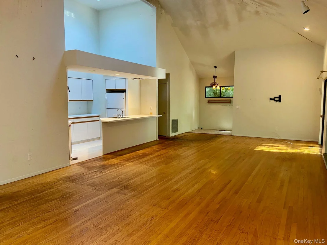 Photo of 16 Karin Drive