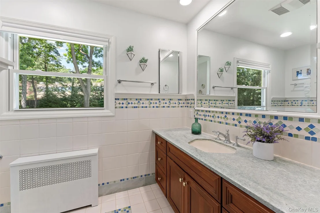 Photo of 57 Riverview Road