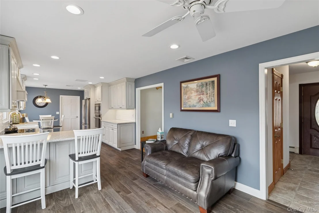 Photo of 11 Pembrook Drive