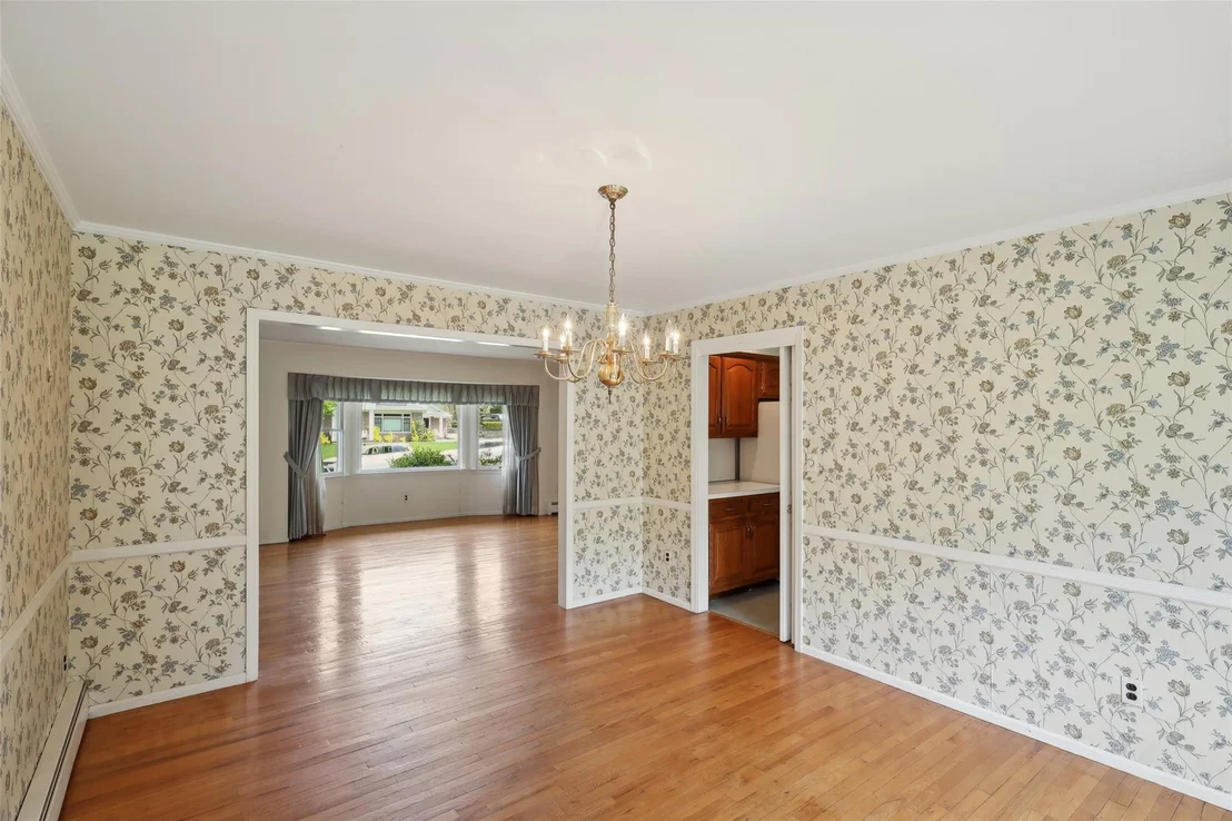 Photo of 54 Robbins Drive