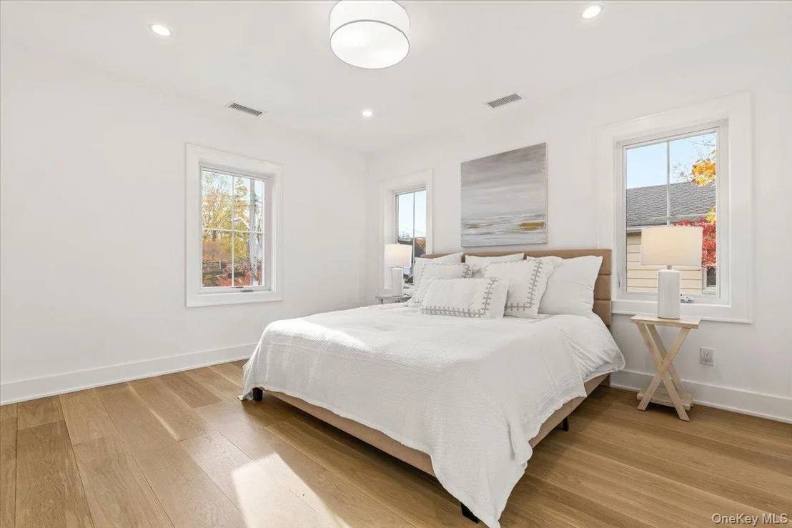 Photo of 60 Grapal Street