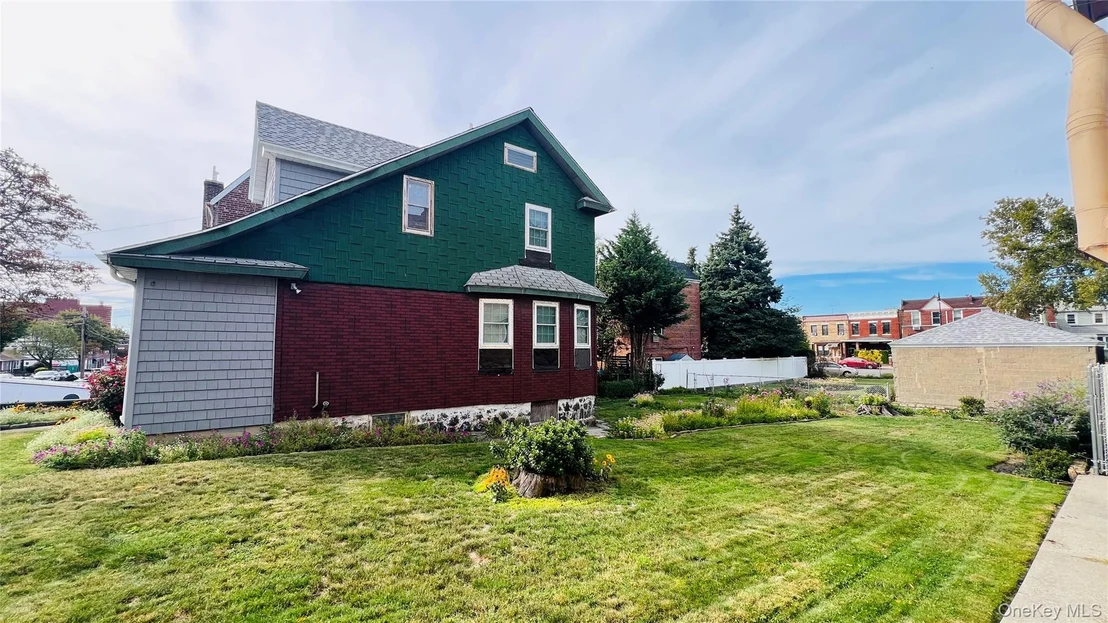 Photo of 5949 58th Road