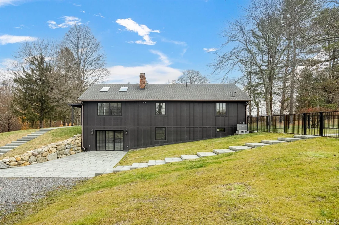 Photo of 97 Valley Farm Road