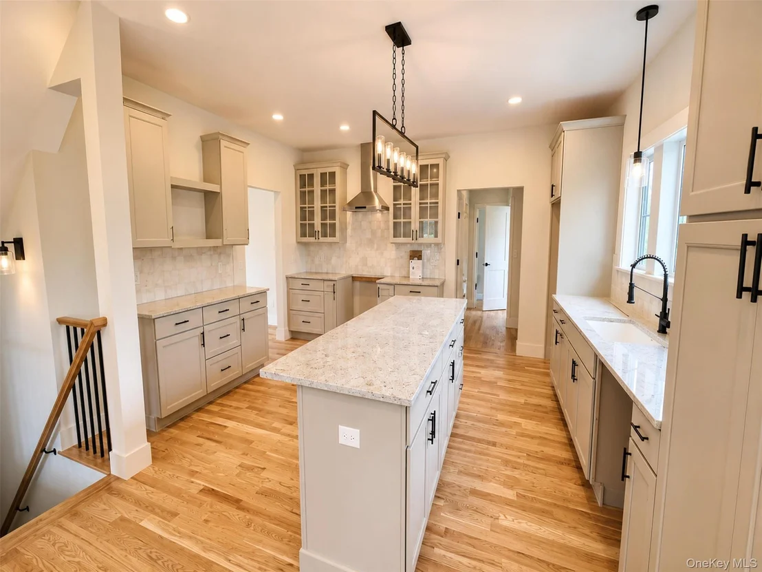 Photo of 71 Lotus Drive