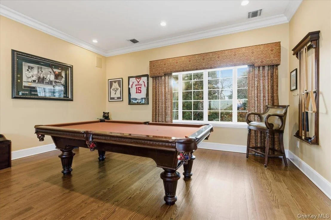 Photo of 165 Peninsula Drive