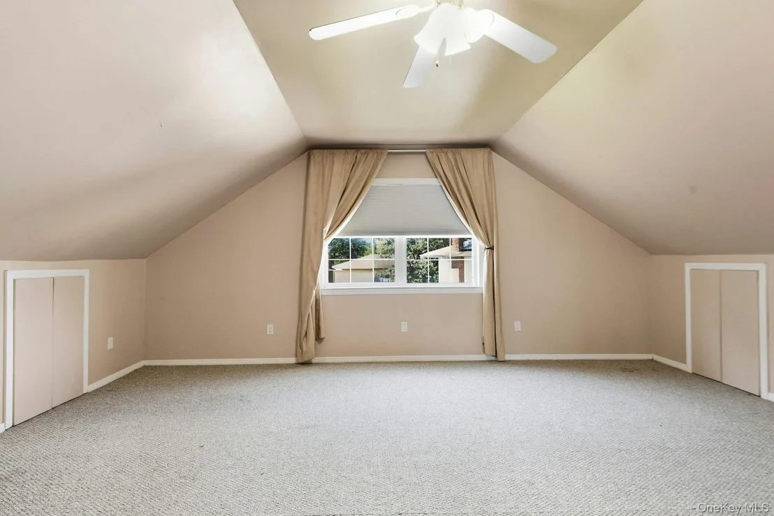 Photo of 35 Dennis Lane