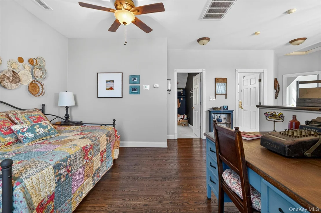 Photo of 5 Deer Meadow Drive