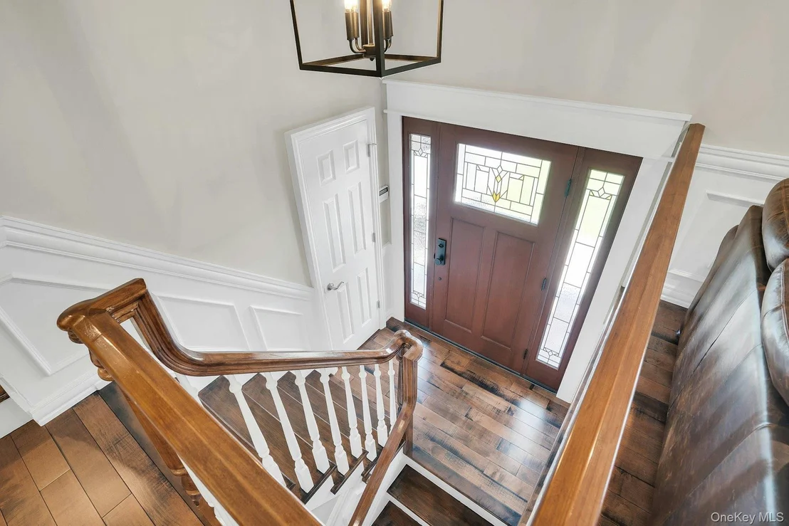 Photo of 101 Hayrick Lane