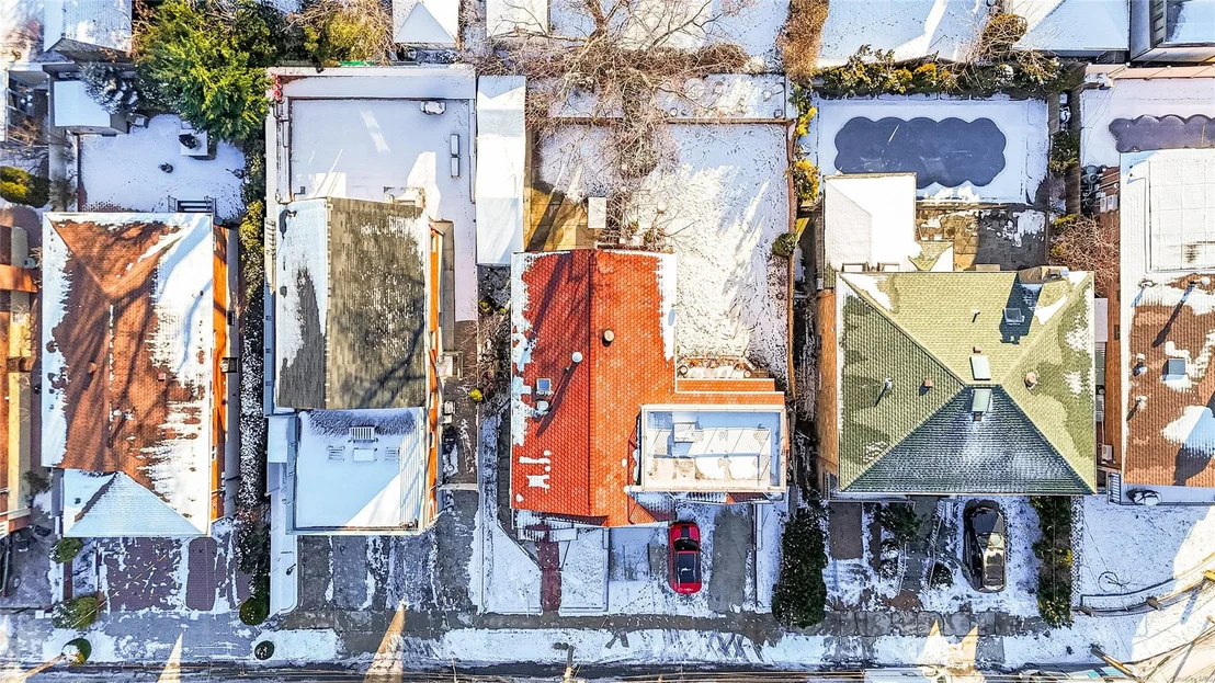 Photo of 154-26 Riverside Drive