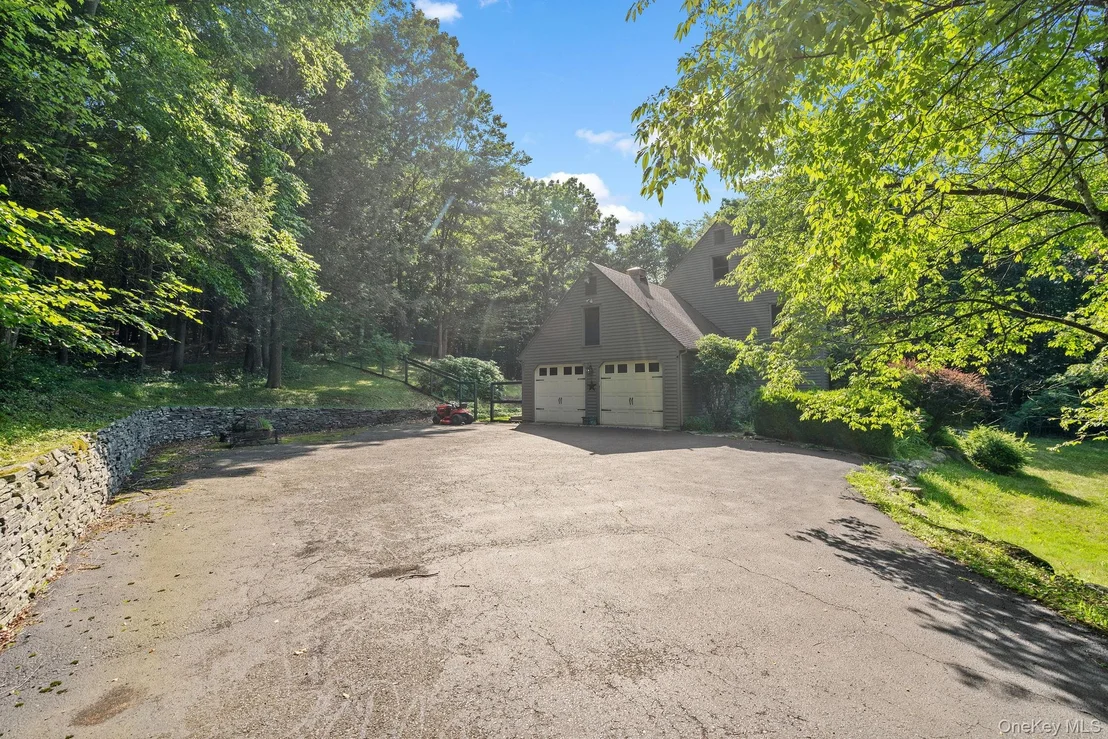 Photo of 165 Benedict Road