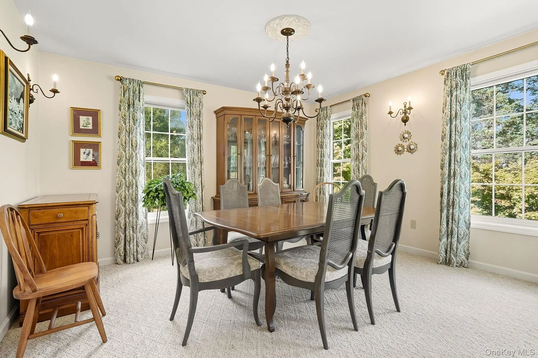 Photo of 6 Evergreen Drive