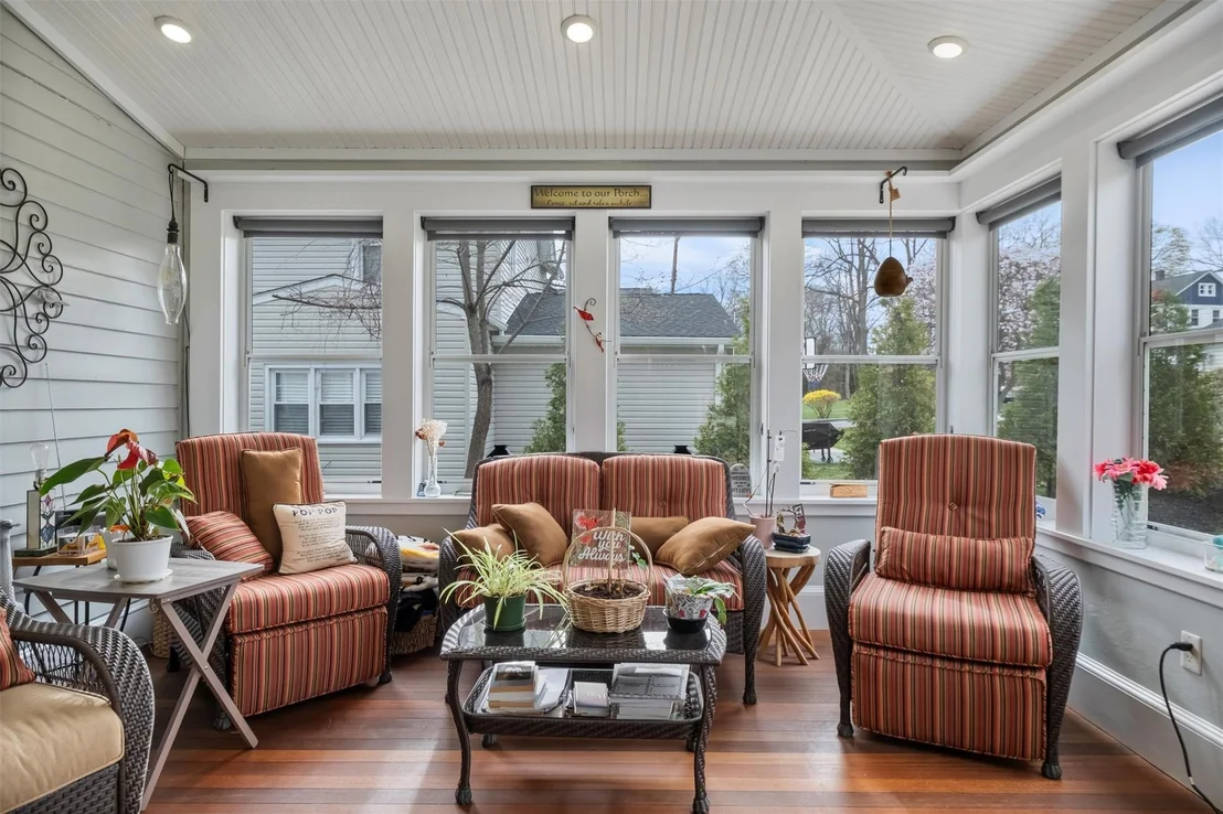 Photo of 187 Willow Avenue