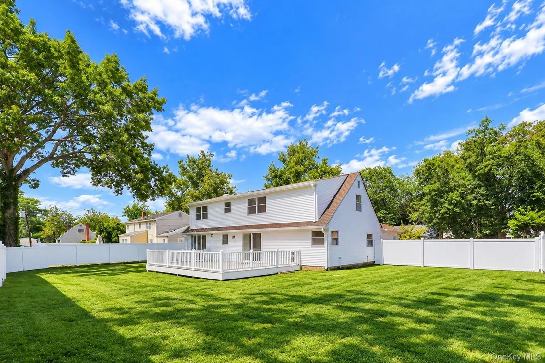 Photo of 14 Arcadia Drive