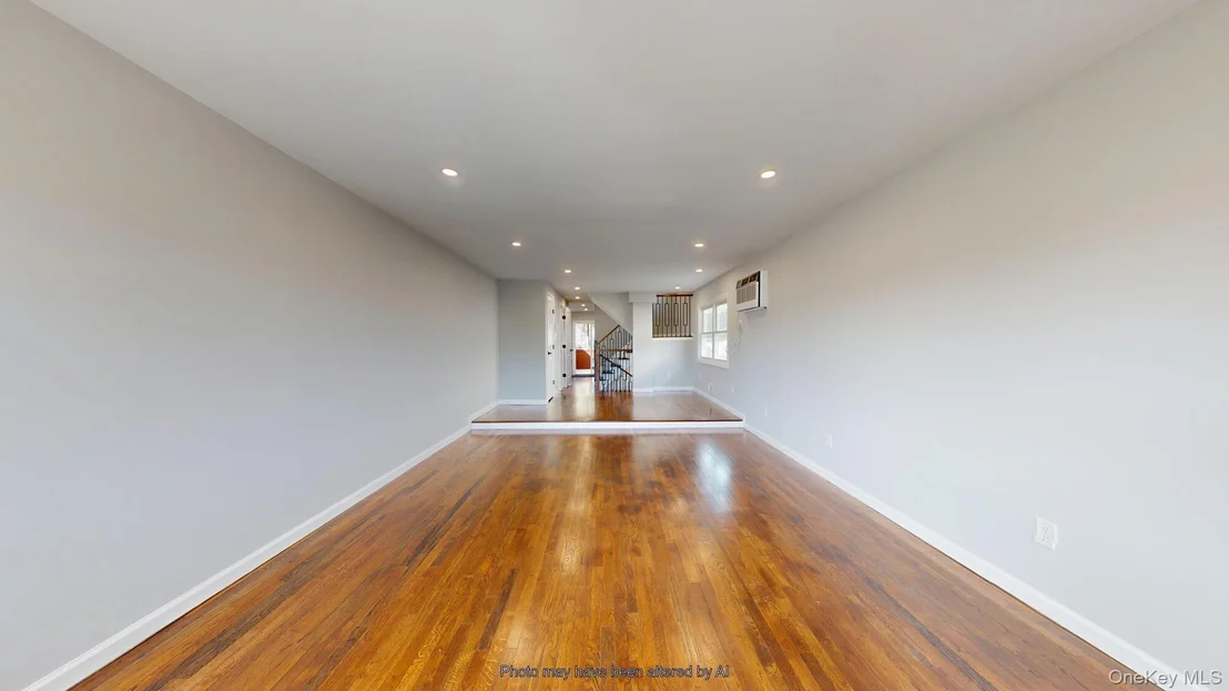 Photo of 8 Thayer Place