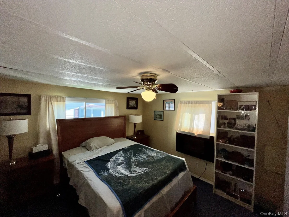 Photo of 406 4th Avenue