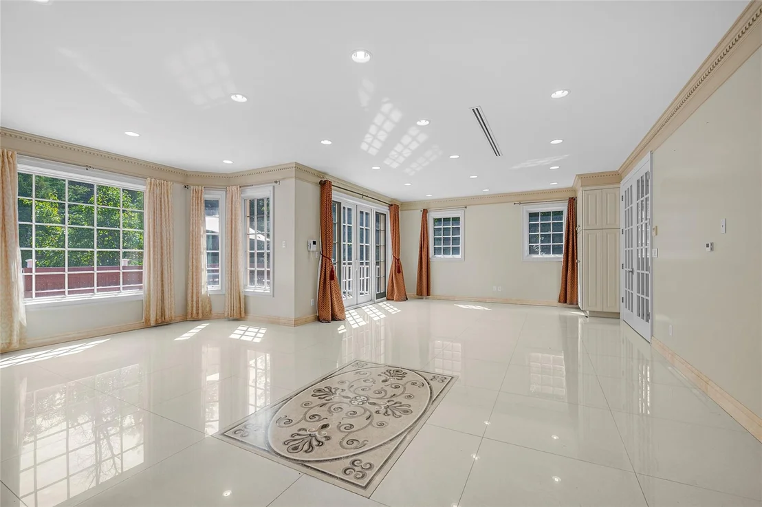 Photo of 8 Chanticlare Drive