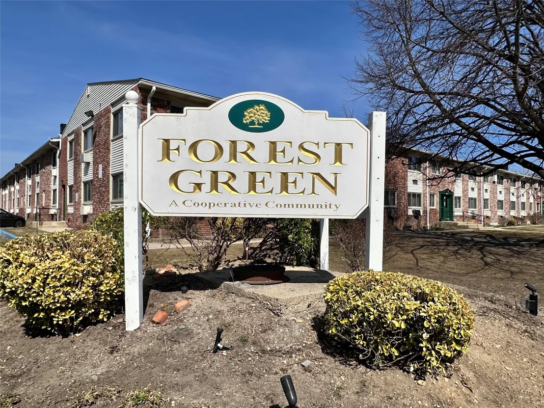 Photo of Unit 19B at 2449 Union Blvd