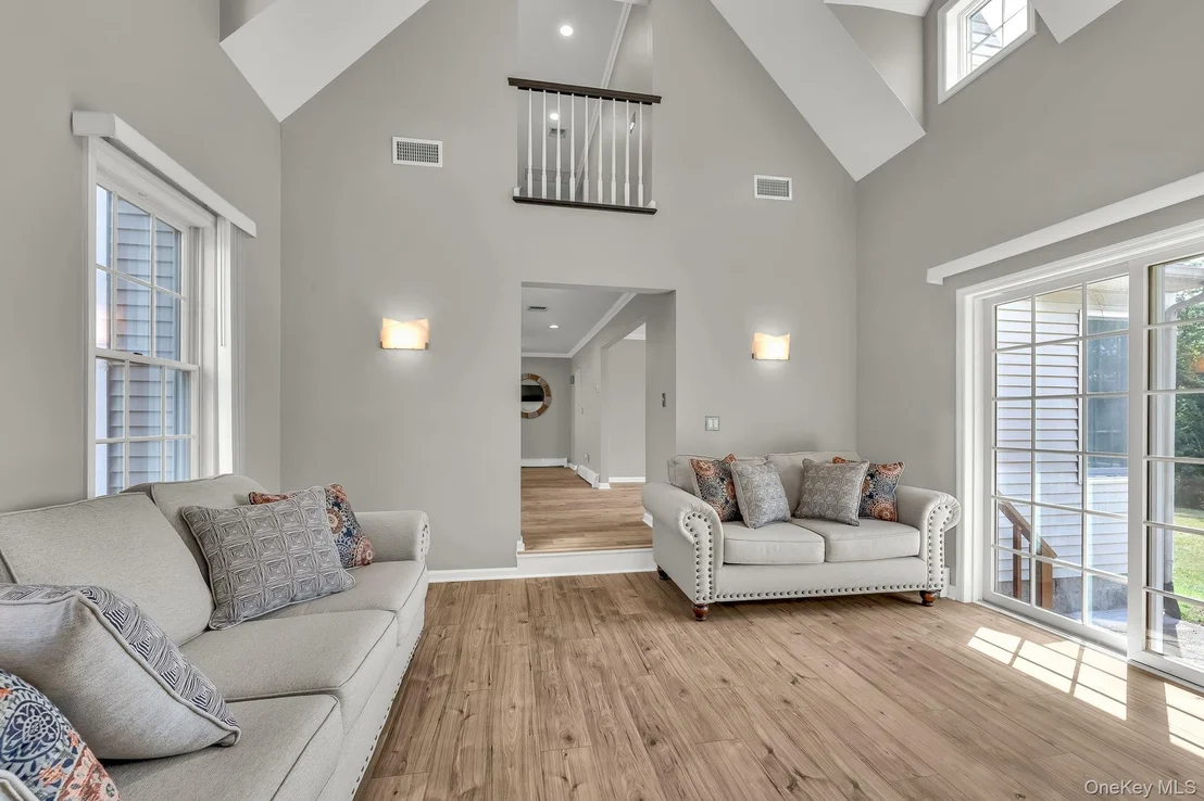 Photo of 176 Beverly Road