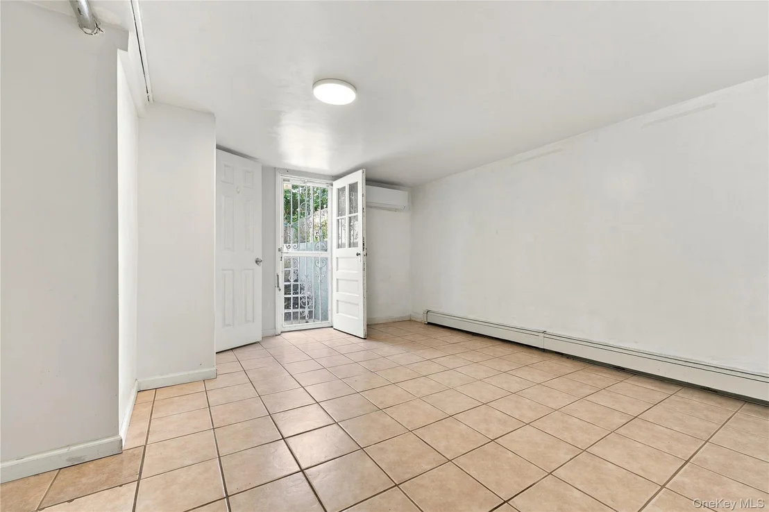 Photo of 7351 Utopia Parkway