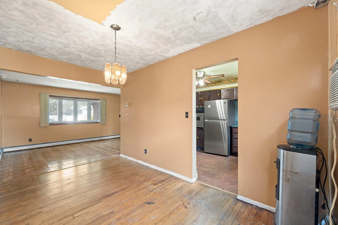 Photo of 182 Frederick Avenue