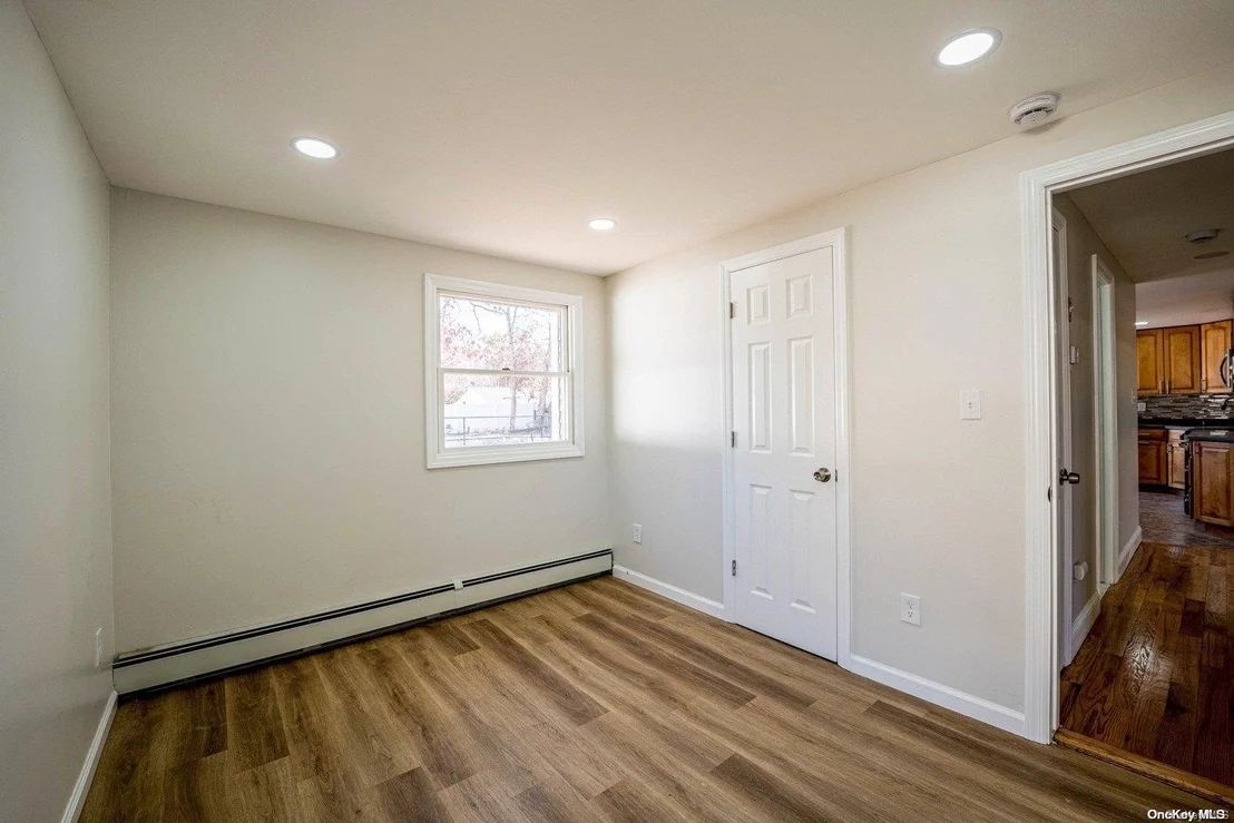 Photo of 19 Cedar Ridge Drive