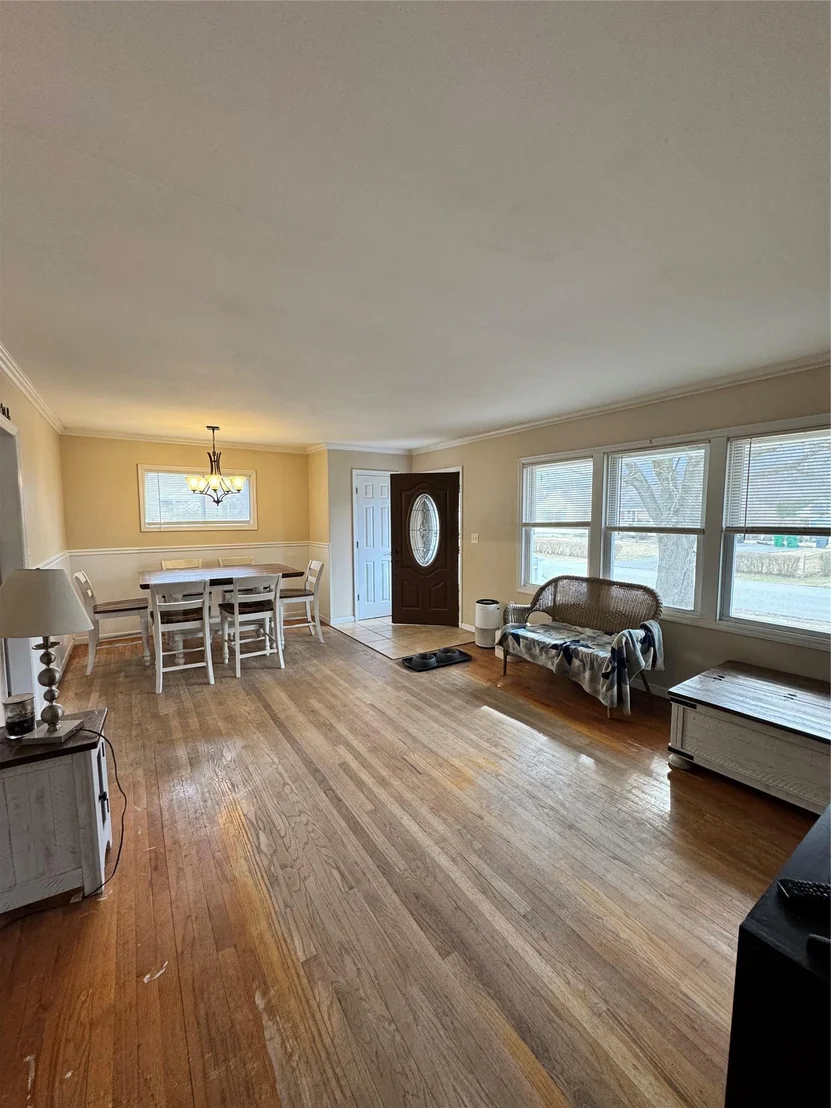 Photo of 22 Putnam Road