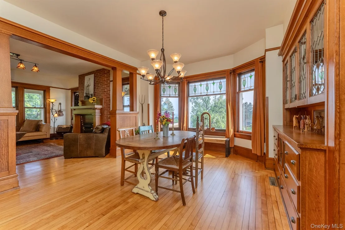 Photo of 108 Latham Circle
