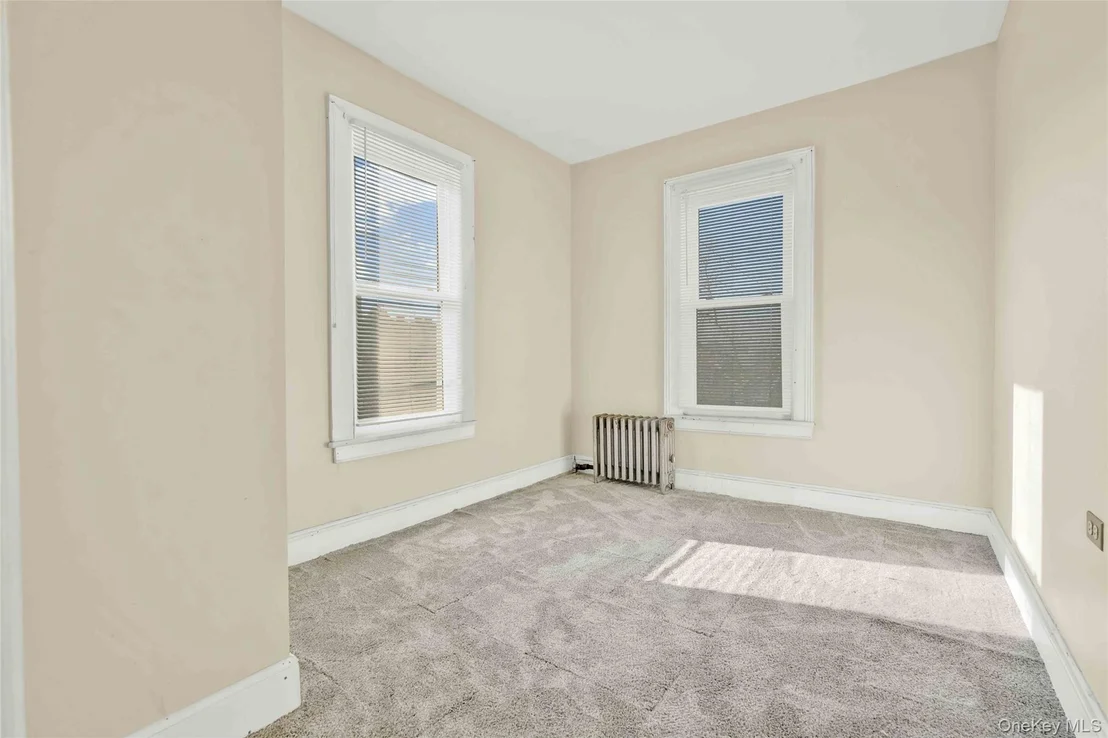 Photo of 194 Crystal Street