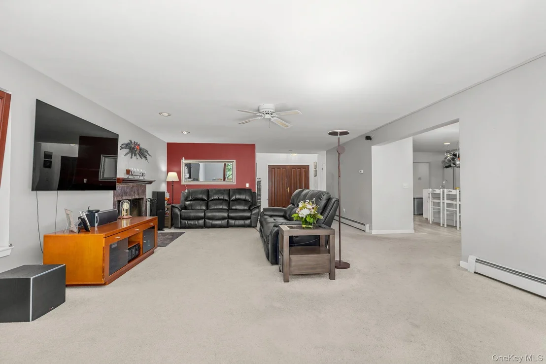 Photo of 23 River Road