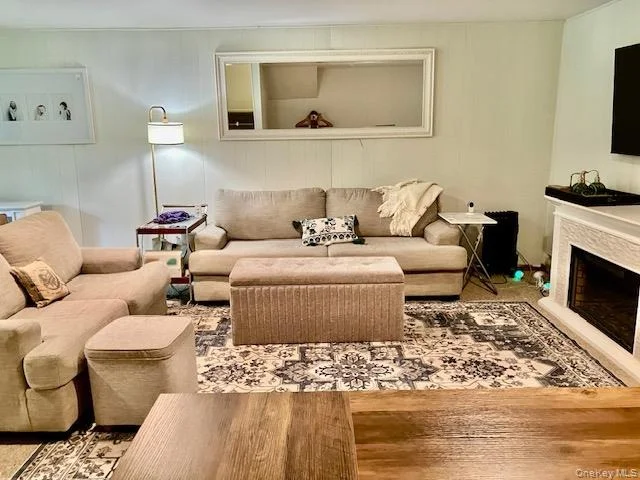 Photo of 35 Poplar Circle