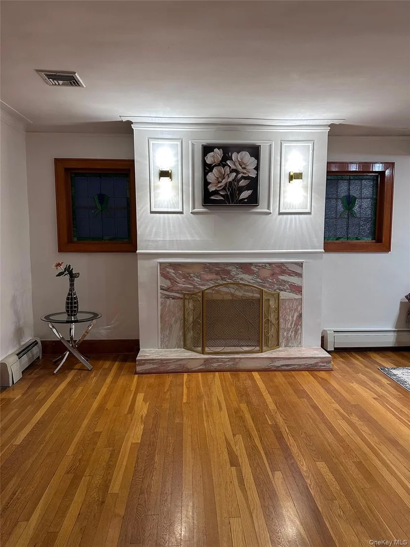 Photo of 46-19 Iris Lane