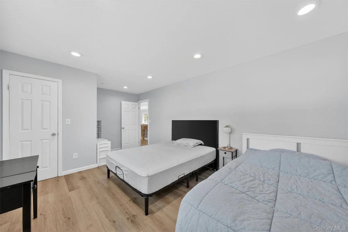 Photo of 10 Tanglewood Drive