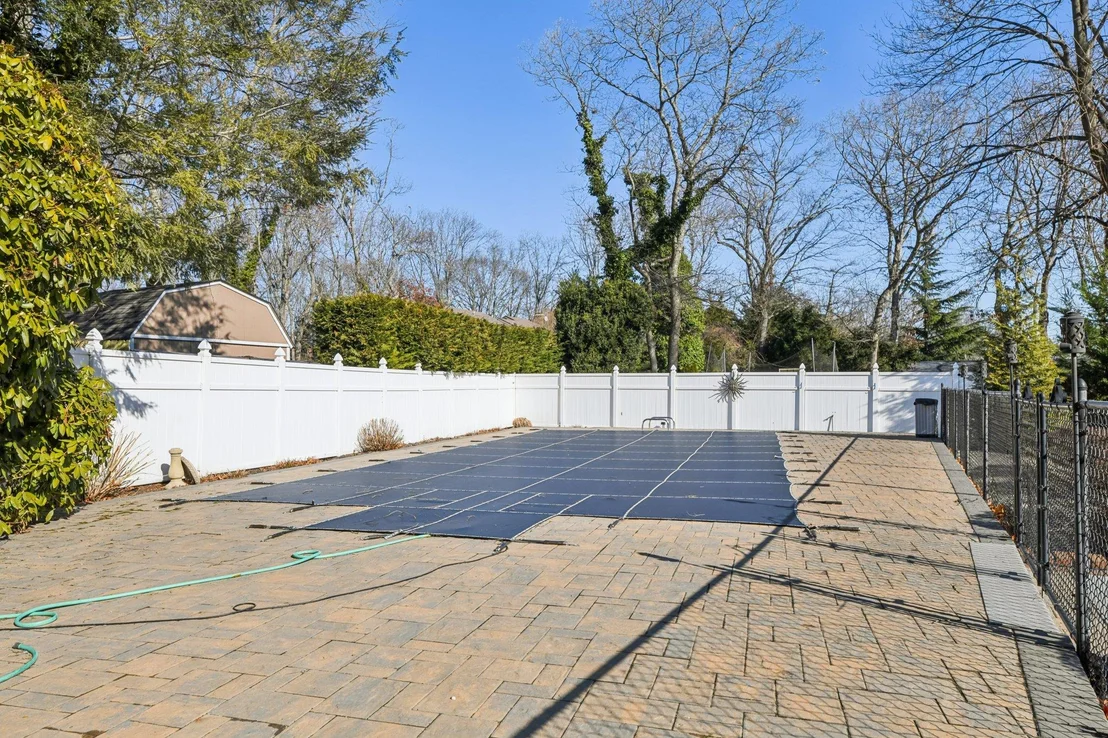 Photo of 111 Lone Oak Path